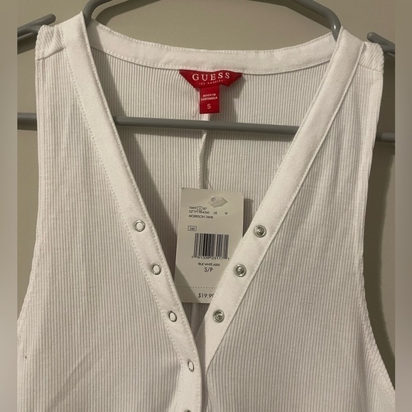 NWT - Ladies Guess Button-Up Morrison Tank - White - Size: S - Picture 2 of 3